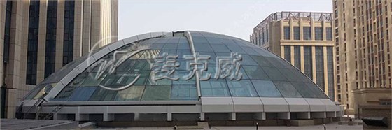 旋轉(zhuǎn)開(kāi)合天窗 旋轉(zhuǎn)開(kāi)合天窗