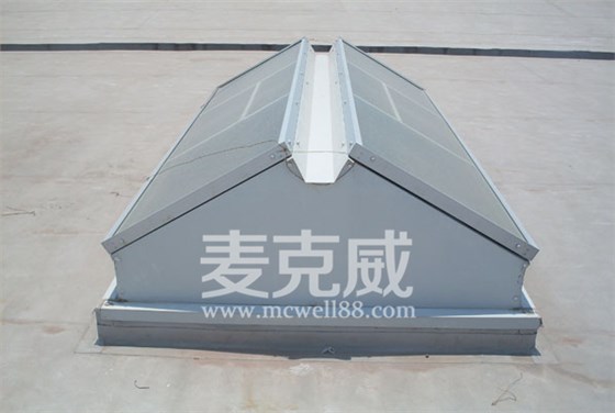 三角型電動采光排煙天窗 三角型電動采光排煙天窗